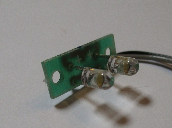 LED / HEADLIGHT / W/PCB / FRONT / HO SCALE BIG BOY 4-8-8-4