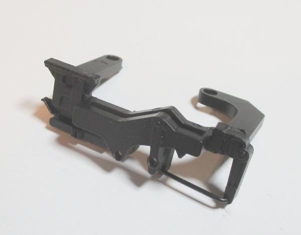 MOTION HANGER / LH / BLACK / PREMIER GREENBRIER 4-8-4