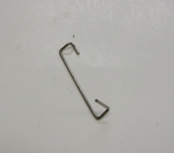 RETAINER WIRE / COUPLER POCKET / LH / NICKEL / PREMIER T-1 4-4-4-4 