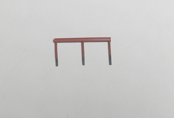 VENT RAIL / CAB ROOF / REDDISH BROWN / PREMIER 0-8-0