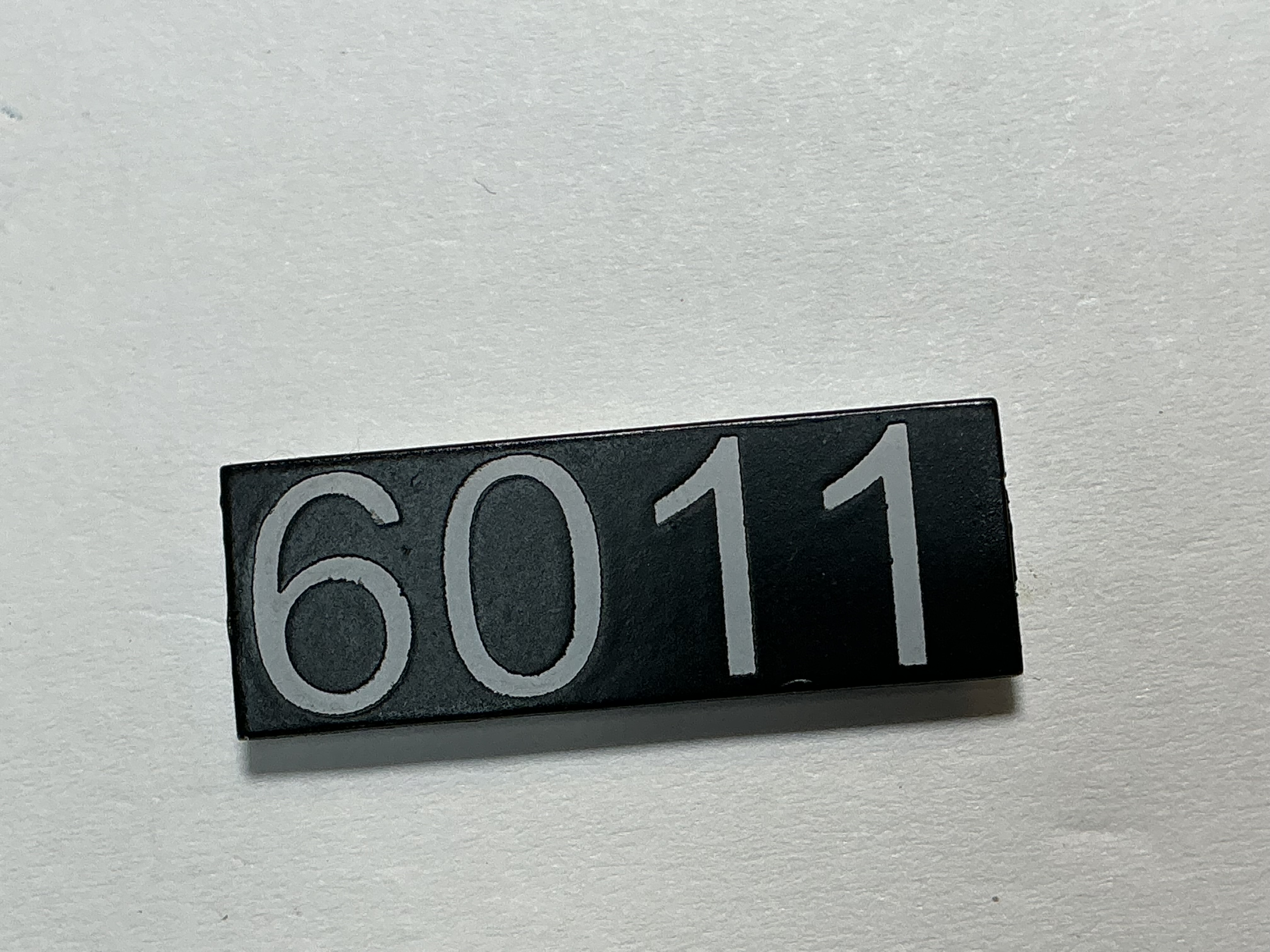 NUMBER BOARD / LH OR RH SIDE / LARGE / #6011 / PREMIER ALCO PA-1