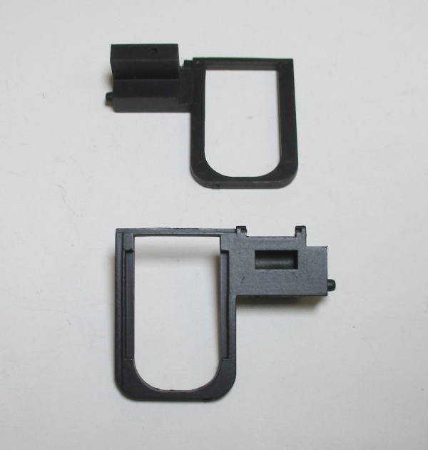 CAB WALL / LH / BRUNSWICK GREEN W/FIGURE SEAT / BRUNSWICK GREEN / PREMIER K-4s 4-6-2 / STREAMLINED