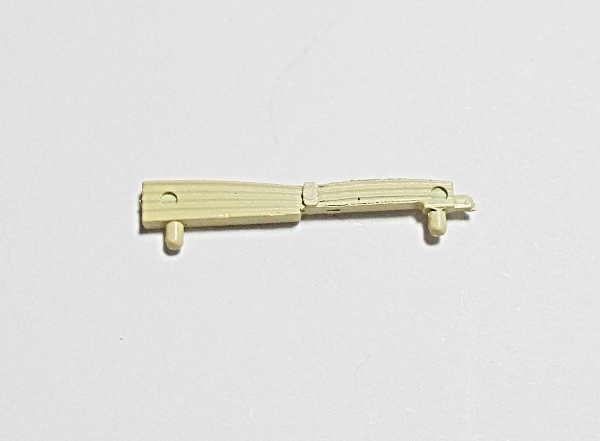 CAB CURTAIN / LH OR RH / TAN / HO SCALE LOCOMOTIVES