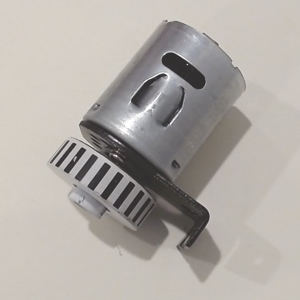 DC MOTOR / RS365SH / F/W 26.85mm D x 8.5mm THICK W/DOG BONE COUPLING / INCLUDES MOTOR MOUNT / STRIPED / NO BKT / PREMIER 4-4-0 / CAN USE BE0000244
