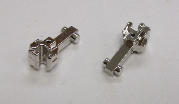 COUPLER / O SCALE / NON-OPERATING / 19.2mm L / SWIVEL MOUNT TABS / PLATINUM