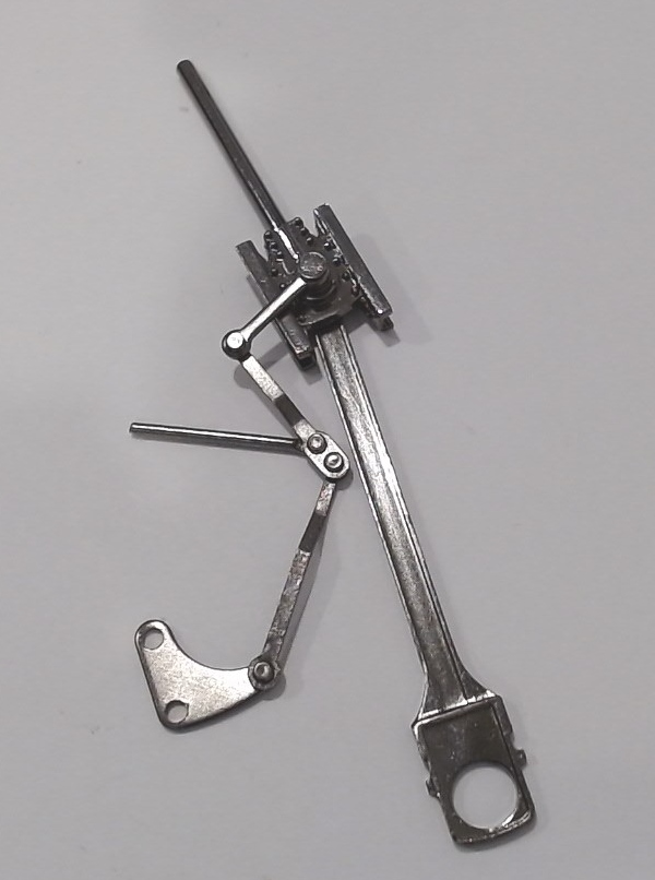 MAIN ROD & CROSSHEAD ASSEMBLY / RH / BLACKENED / PREMIER HEAVY PACIFIC 4-6-2