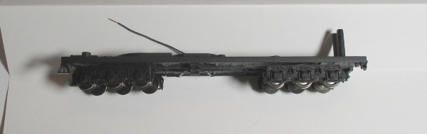 TENDER FLOOR / DIE-CAST / W/TRUCKS / W/O DRAWBAR / HO SCALE N&W J CLASS 4-8-4