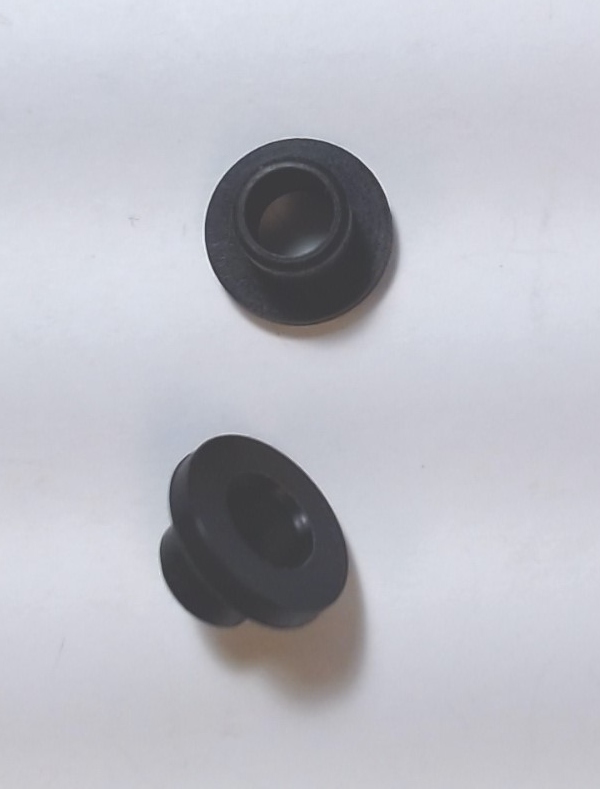 INSULATOR / DRIVE WHEEL / PLASTIC / RAILKING ONE GAUGE TRIPLEX