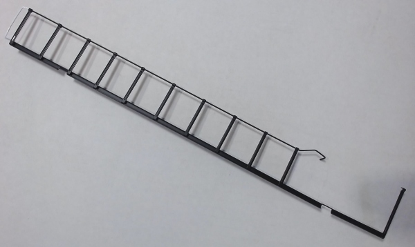 HANDRAIL / LH LONG / BLACK W/WHITE ENDS / PREMIER GP38-2