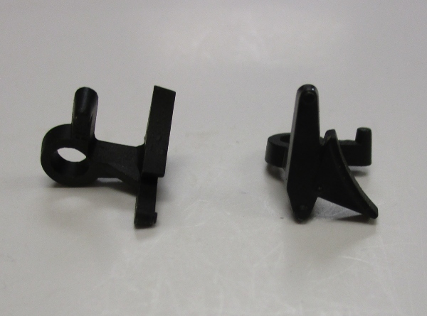 BRAKE SHOE / DIE-CAST / RH / 4TH DRIVER / ALL 3 ENGINES / PS-2 / PREMIER TRIPLEX 2-8-8-8-2 