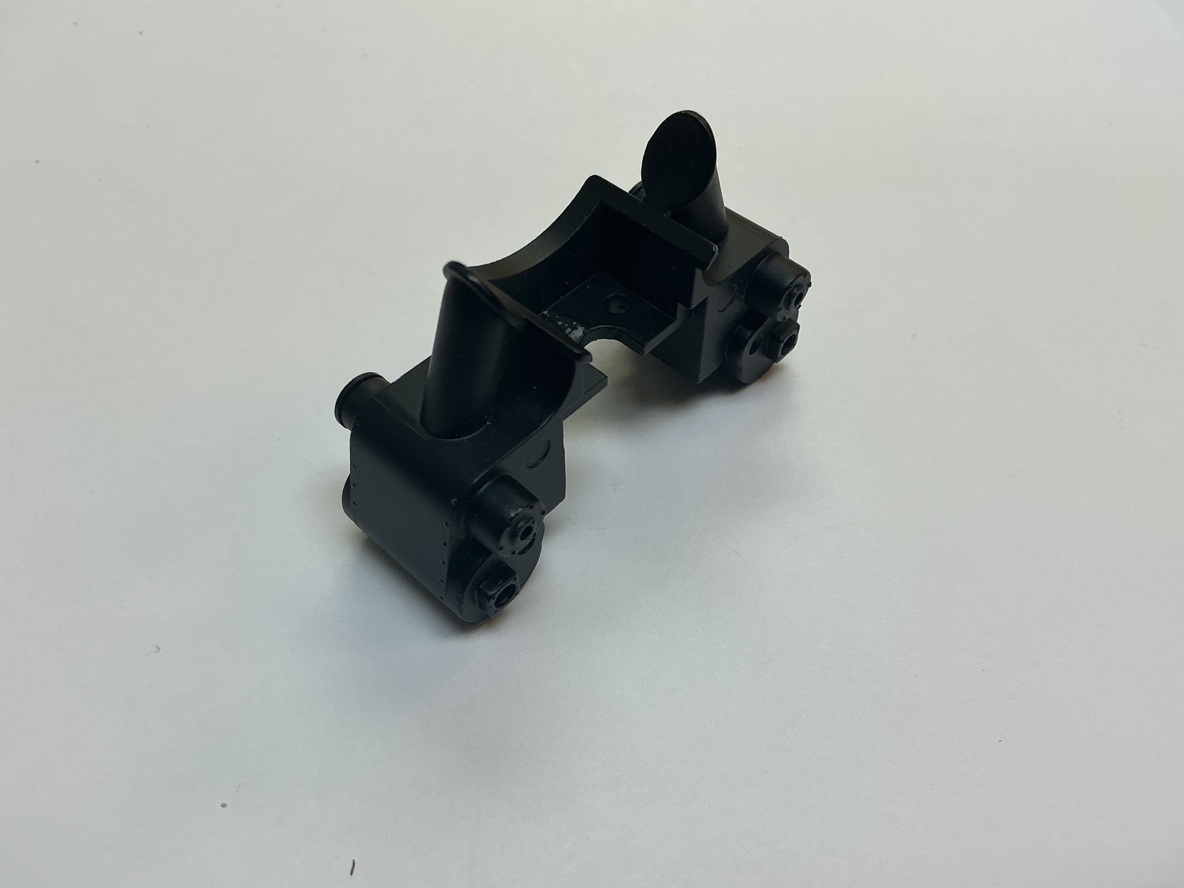 STEAM CHEST / W/O CROSSHEAD GUIDES / BLACK / PREMIER A-5 SWITCHER 0-4-0