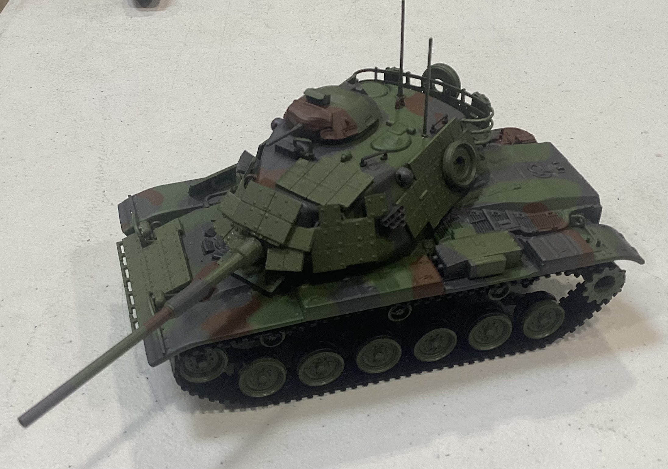 VEHICLE / M60A1 W/REACTIVE ARMOR / 1/48th SCALE / FOREST CAMO / DIE-CAST / $5.00 ADDITIONAL SHIPPING