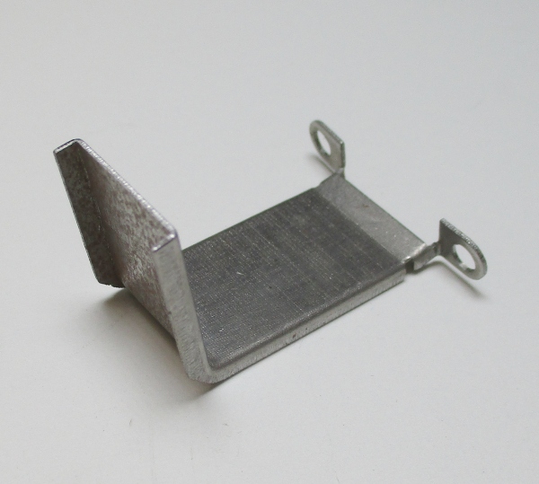 BRACKET / WIRE ROUTING / 28mm TALL / SLANTED / PREMIER CLIMAX