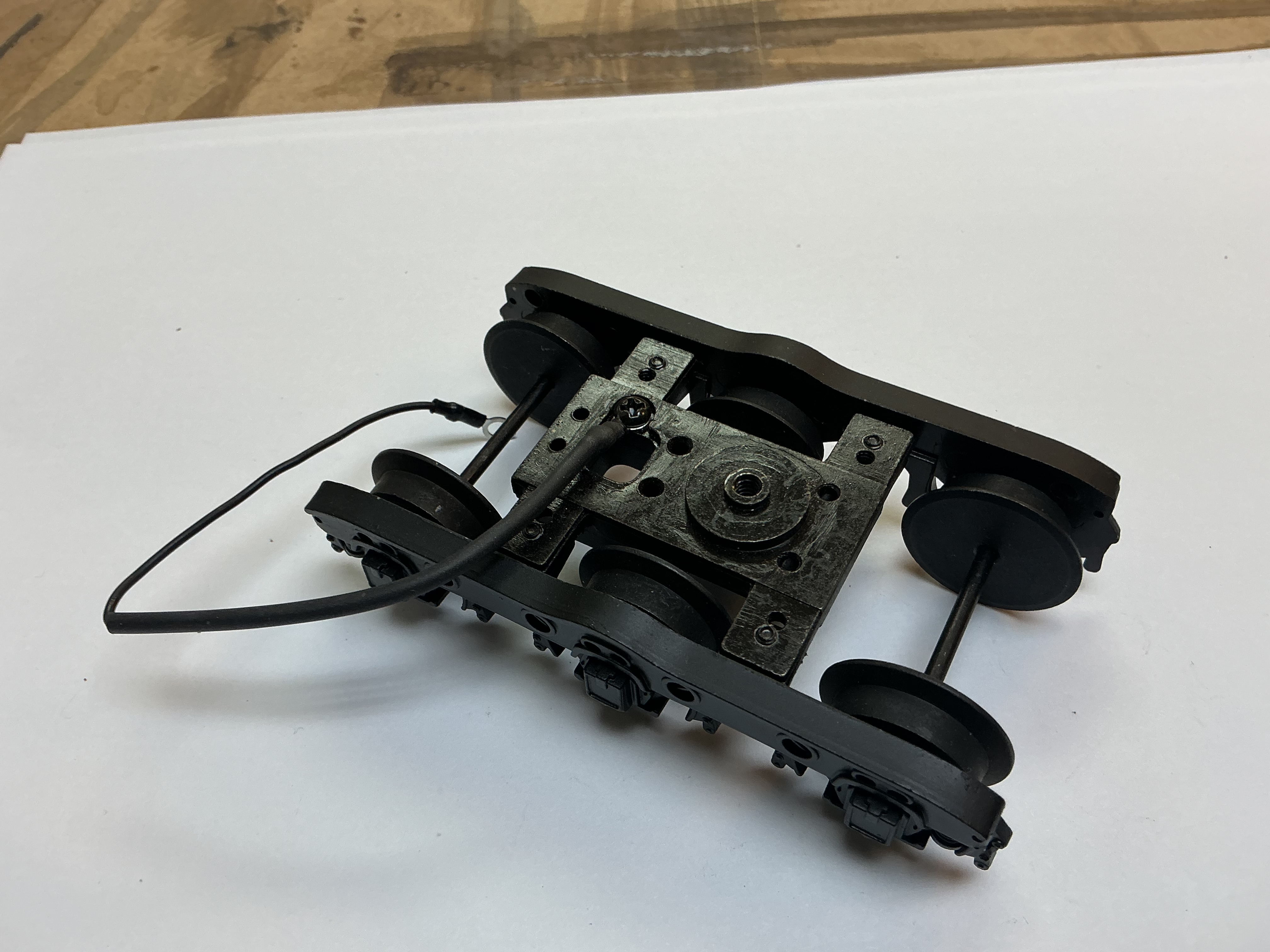 TENDER TRUCK / 6-WHEEL / BLACK / W/O CHAINS / PREMIER T-1 2-10-4