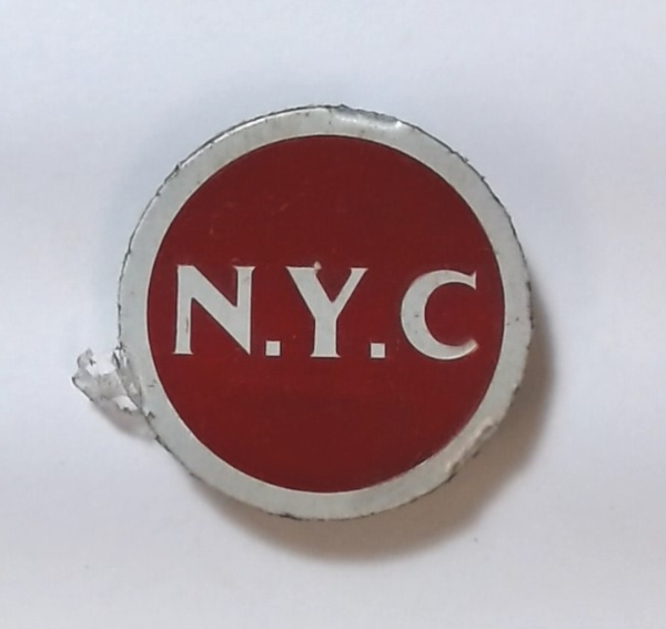 NAME PLATE / NYC RONDEL / TENDER SIDES / NICKEL & RED / TINPLATE O GAUGE 263