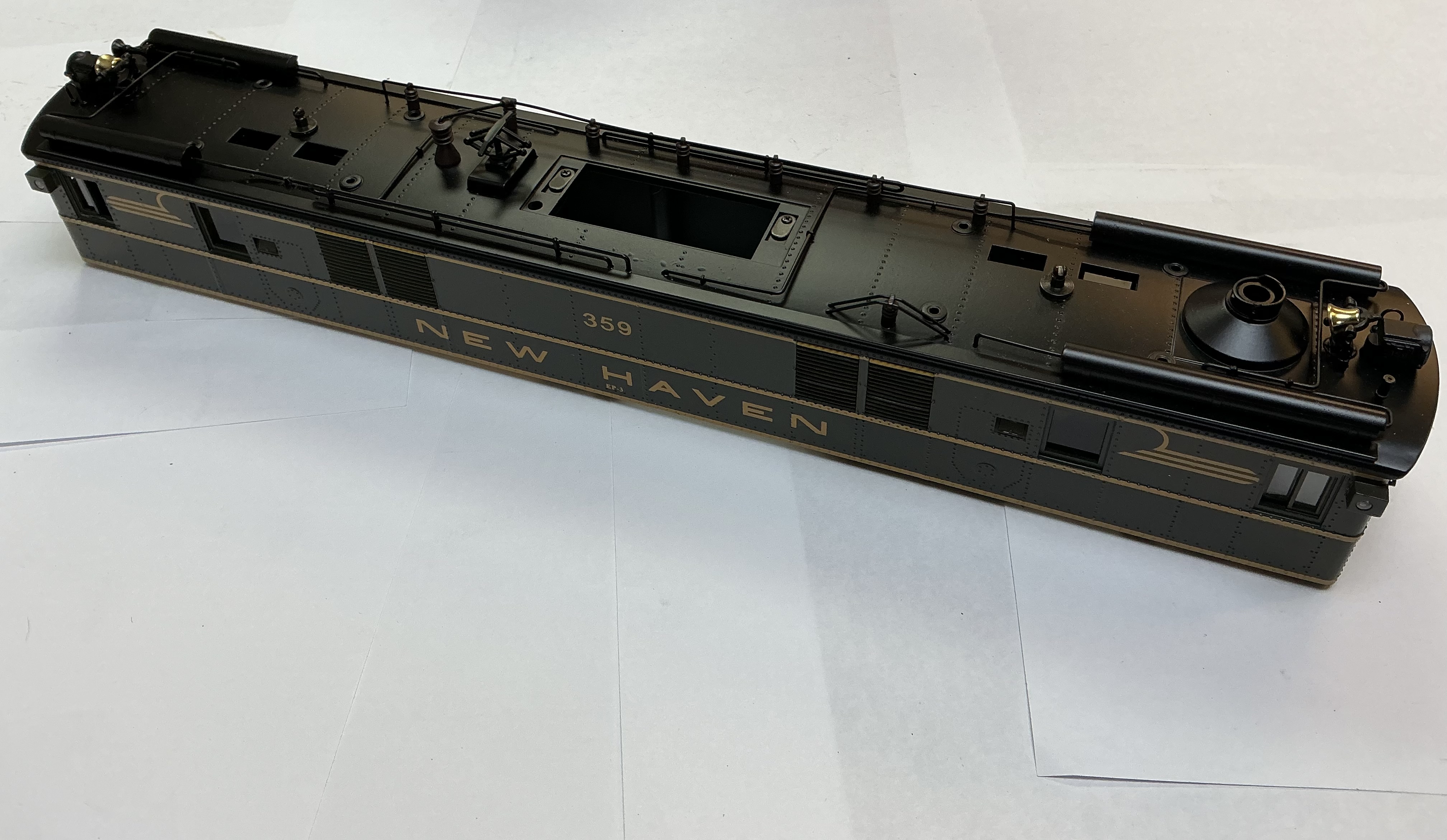 SHELL / COMPLETE / NEW HAVEN #359 / PREMIER P-5a BOX CAB