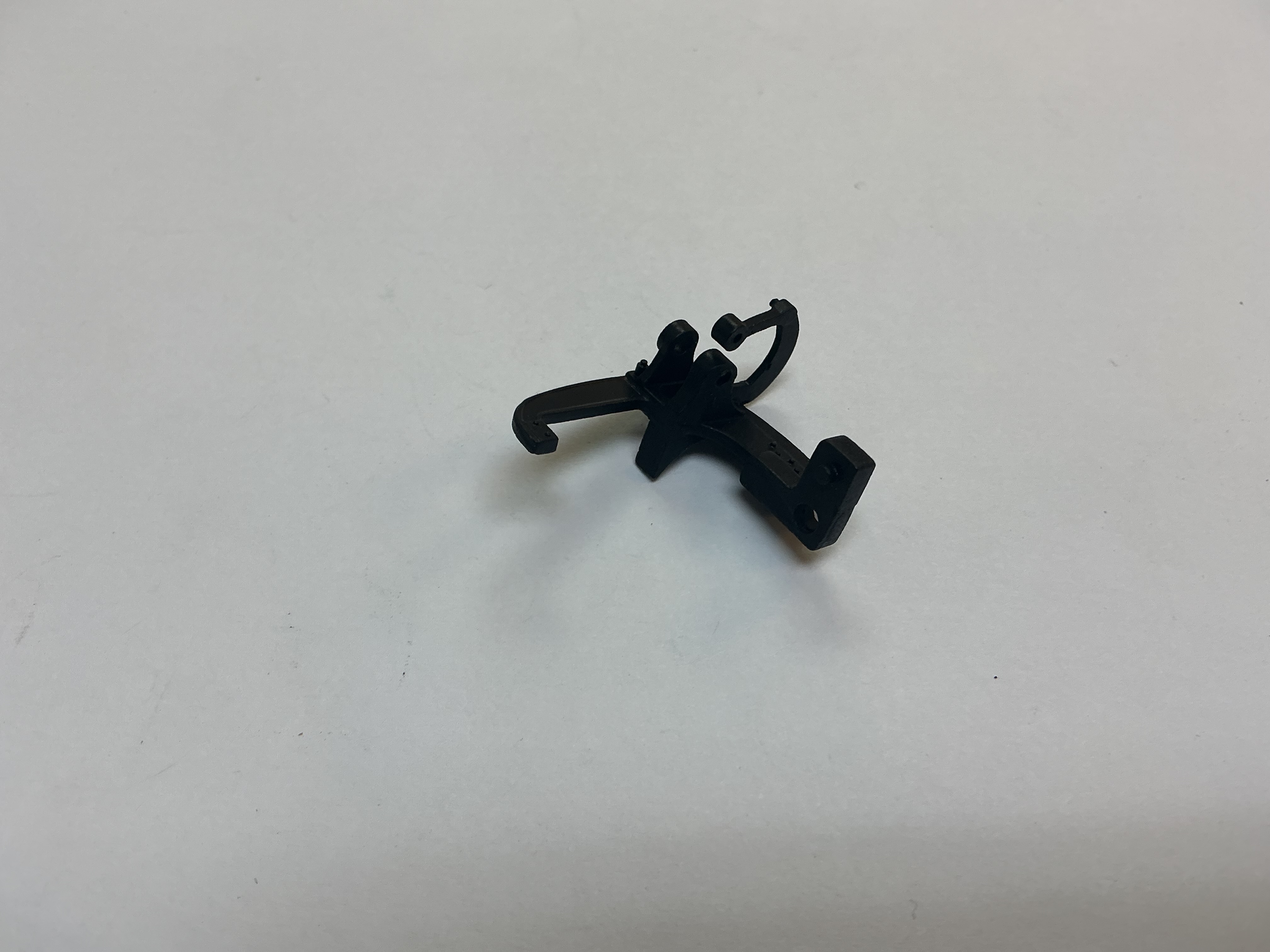 MOTION HANGER / LH / BLACK / PREMIER A-5 SWITCHER 0-4-0