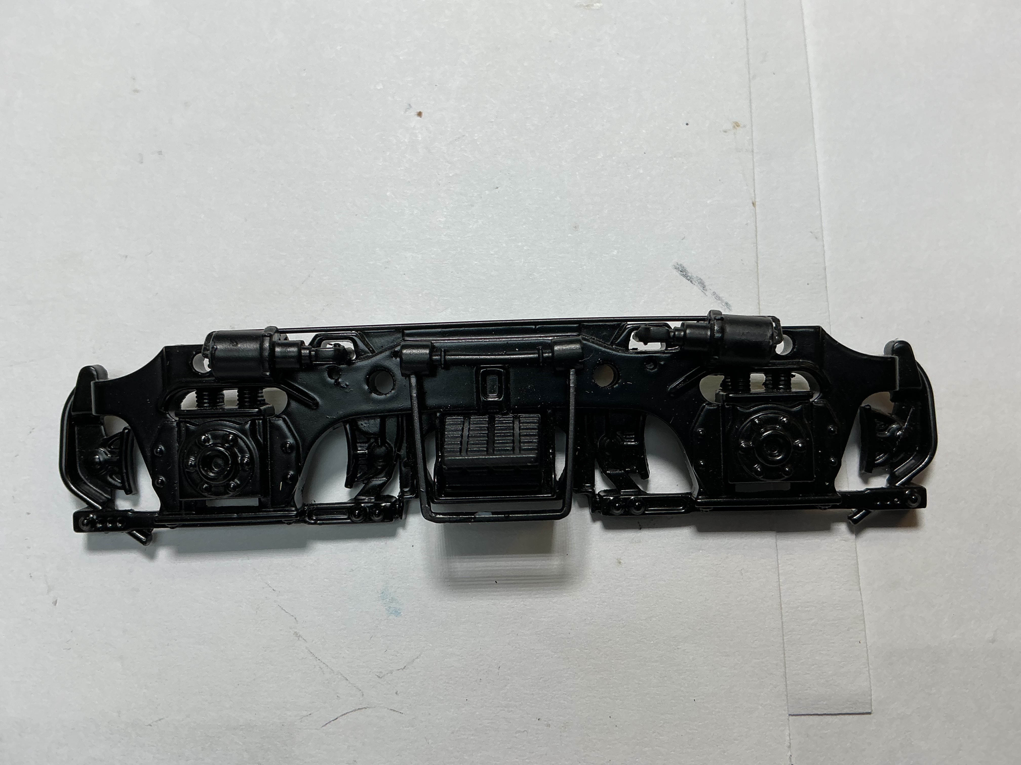 SIDE FRAME / 2-AXLE / LF RR & LR / BLACK / BOTTOM MOUNT / W/STABIIZER BAR & SEPARATE AIR CYLINDERS / PREMIER GP38-2 