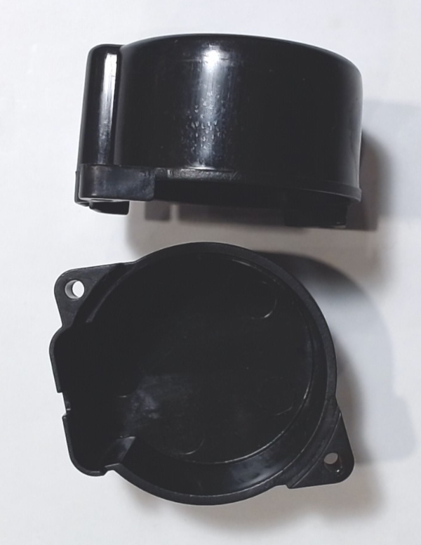 SPEAKER ENCLOSURE / FOR 50mm SPEAKERS / 28mm H / PLASTIC