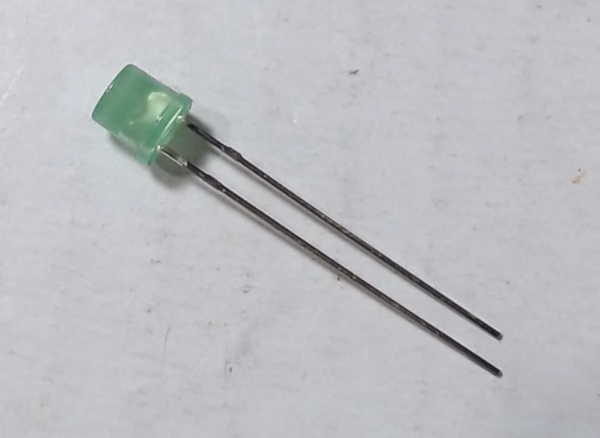 LED / GREEN / MOUNTED ON NOSE / NO WIRES / PREMIER DD40AX