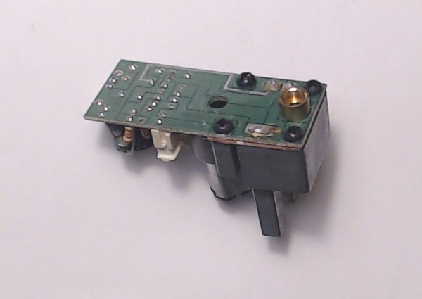 SMOKE UNIT / PS 1 / 21.1mm POST HEIGHT / 25.6mm W x 59mm L / BRASS CUP 4.9mm H / PREMIER DL-109