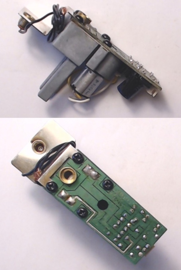 SMOKE UNIT / PS 1 / 26.34mm POST HEIGHT / 25.6mm W x 59mm L / BRASS CUP 3.45mm H / W/MINIATURE BASE LAMP SOCKET / RAILKING BERKSHIRE 2-8-4
