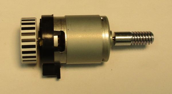 DC MOTOR / RS385PH / MD105-M38 / F/W 27mm D x 9mm THICK / WORM LENGTH 27.08mm TO 27.45mm / STRIPED / PS 2 BKT