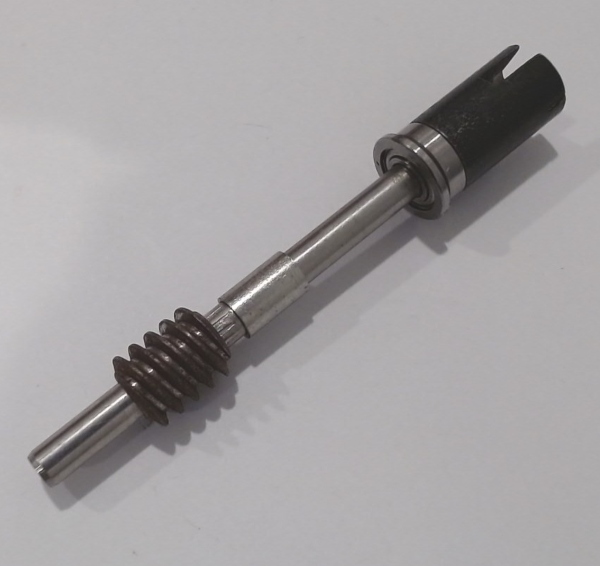 WORM GEAR / W/DOG BONE COUPLING / 64.9mm L / PREMIER PS-4 4-6-2