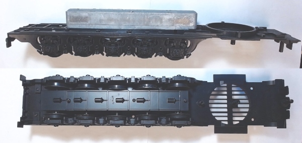 FRAME / PLASTIC / TENDER / PS2 / W/BLACK CENTIPEDE TRUCK & FRAMES / RAILKING ONE GAUGE BIG BOY & CHALLENGER 