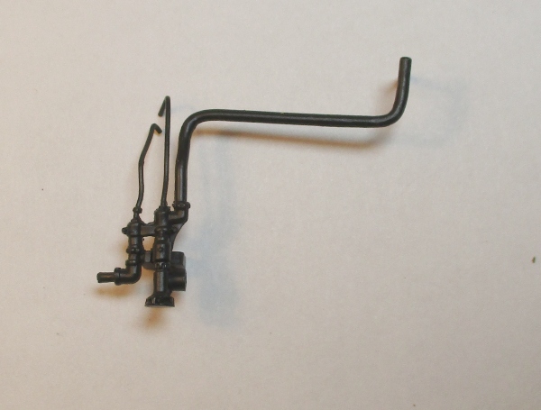 INJECTOR / W/PIPING / LH / BLACK / PREMIER 0-6-0 SWITCHER