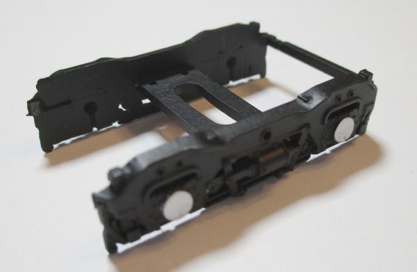 TENDER TRUCK / 4-WHEEL / FRONT / FRAME ONLY / W/SILVER CAPS / HO SCALE BIG BOY 4-8-8-4