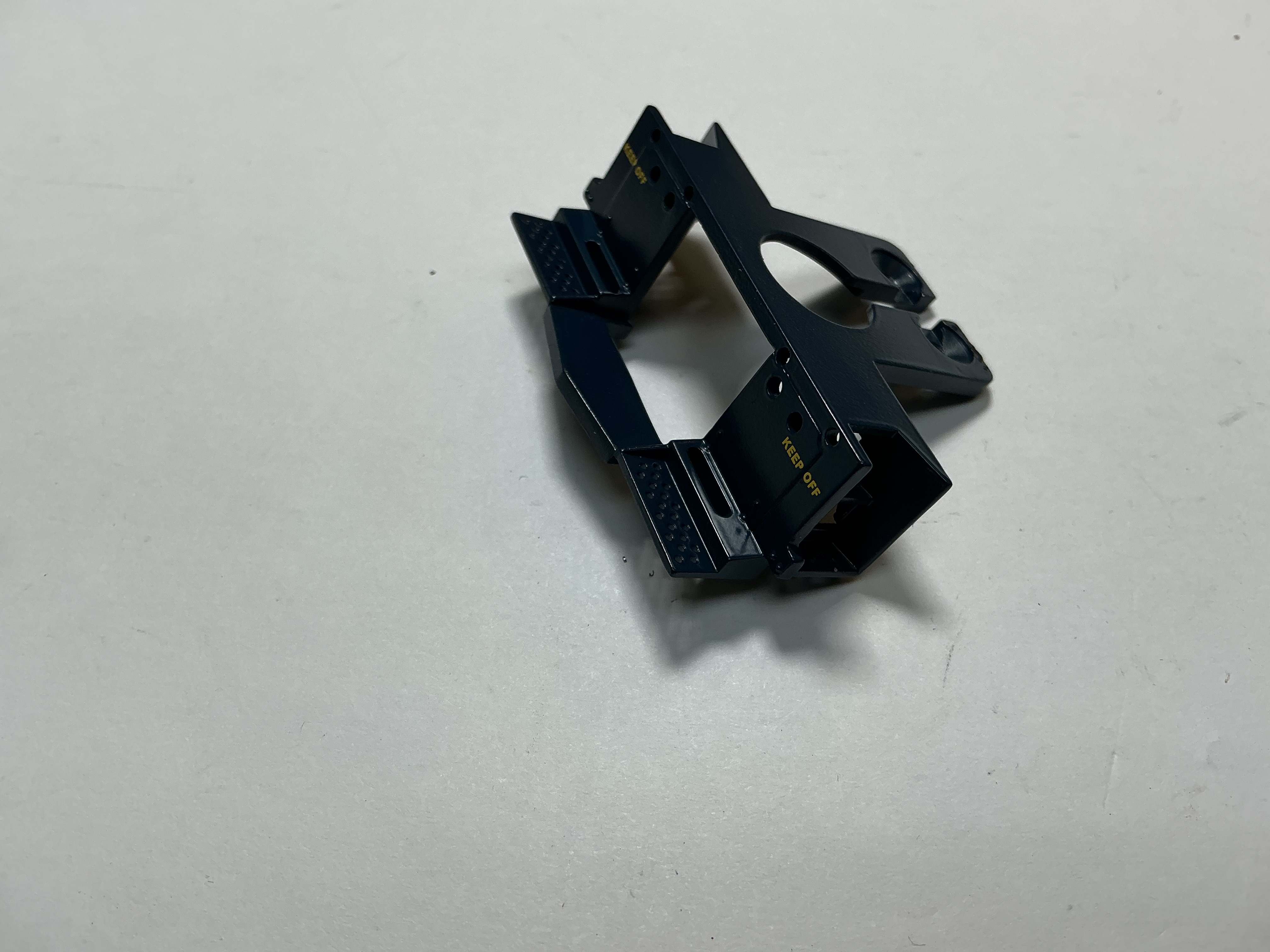 PILOT / 2 HOLE / BLUE / W/O CUT LEVER OR BRAKE LINES / PREMIER SD24