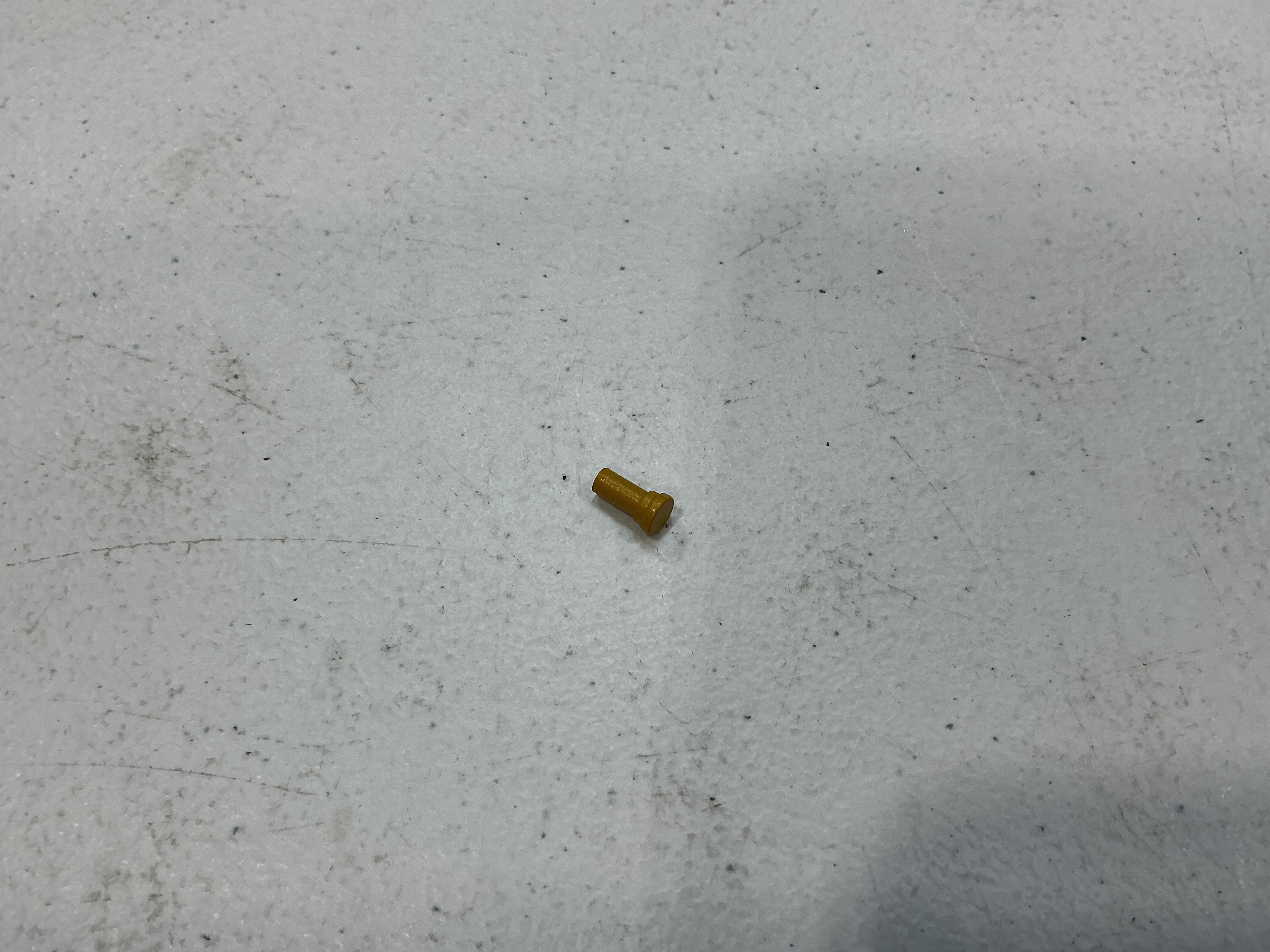 SAND HATCH / NARROW NOSE HOOD / YELLOW / RAILKING ONE GAUGE DASH-8