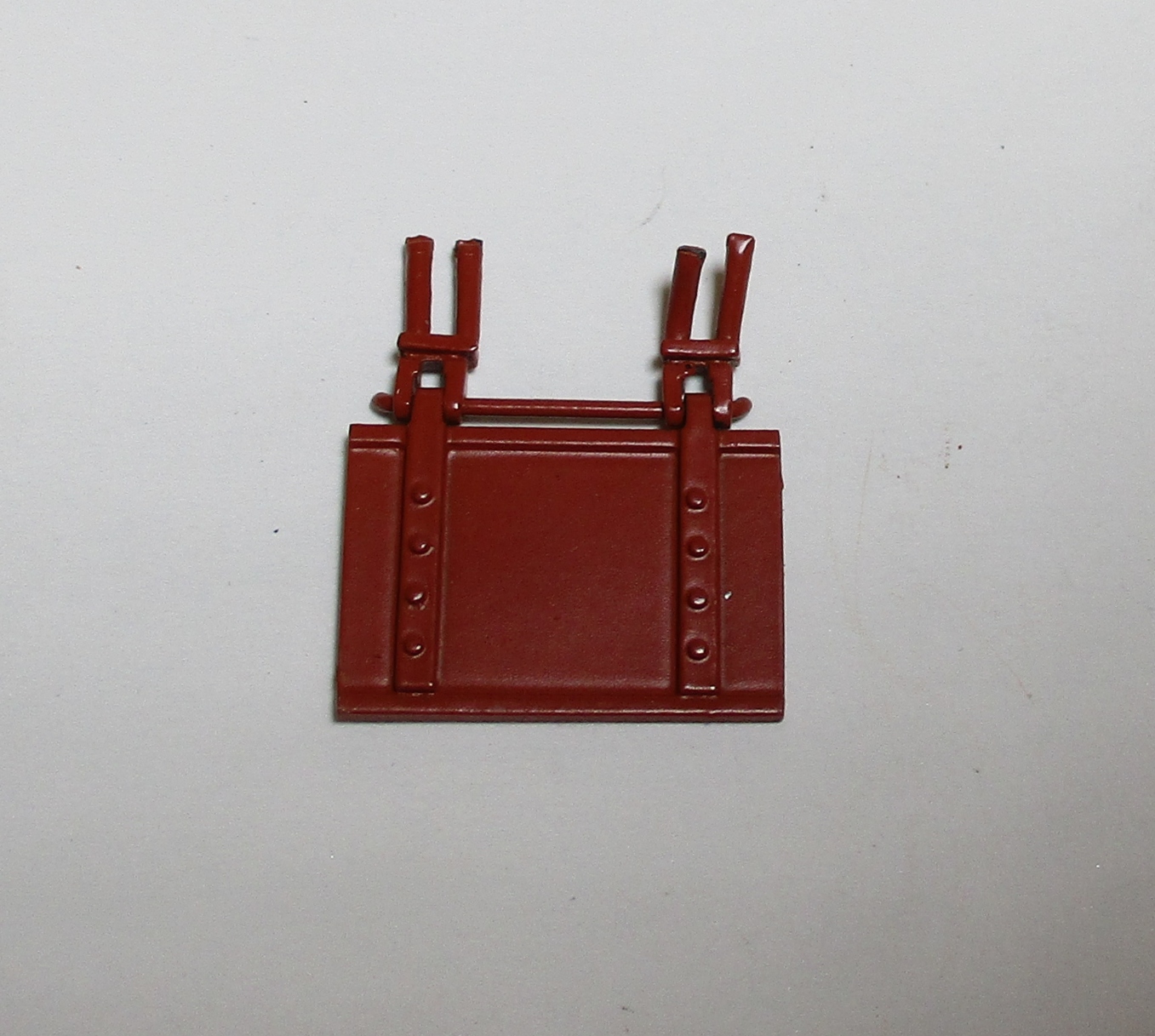 WATER HATCH / TENDER REAR DECK / CENTER / W/HINGE / TUSCAN RED / PREMIER K-4s 4-6-2