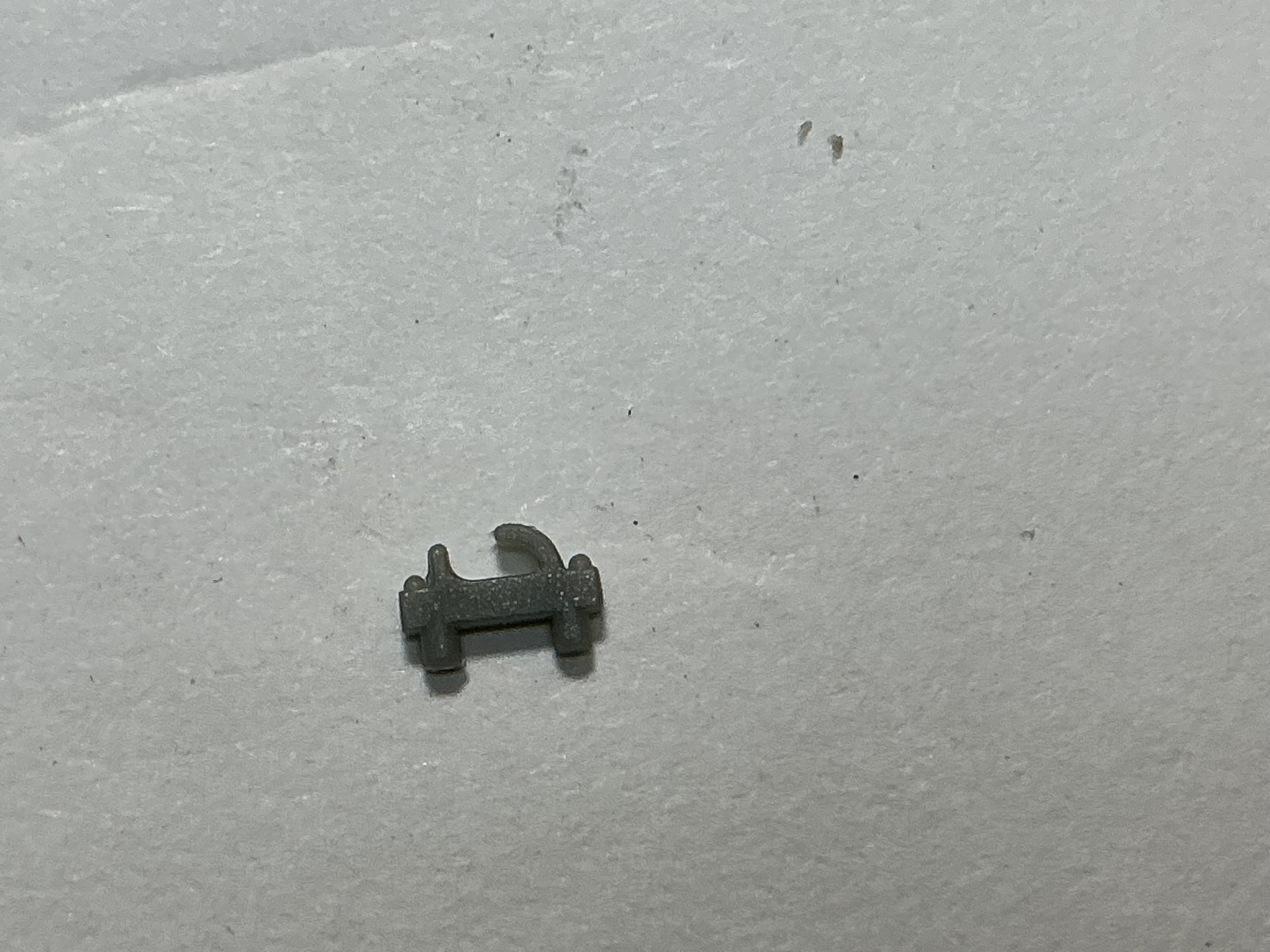 LATCH DETAIL / REAR DOOR / SMALL / UNDECORATED / PREMIER 20ft PUP TRAILER