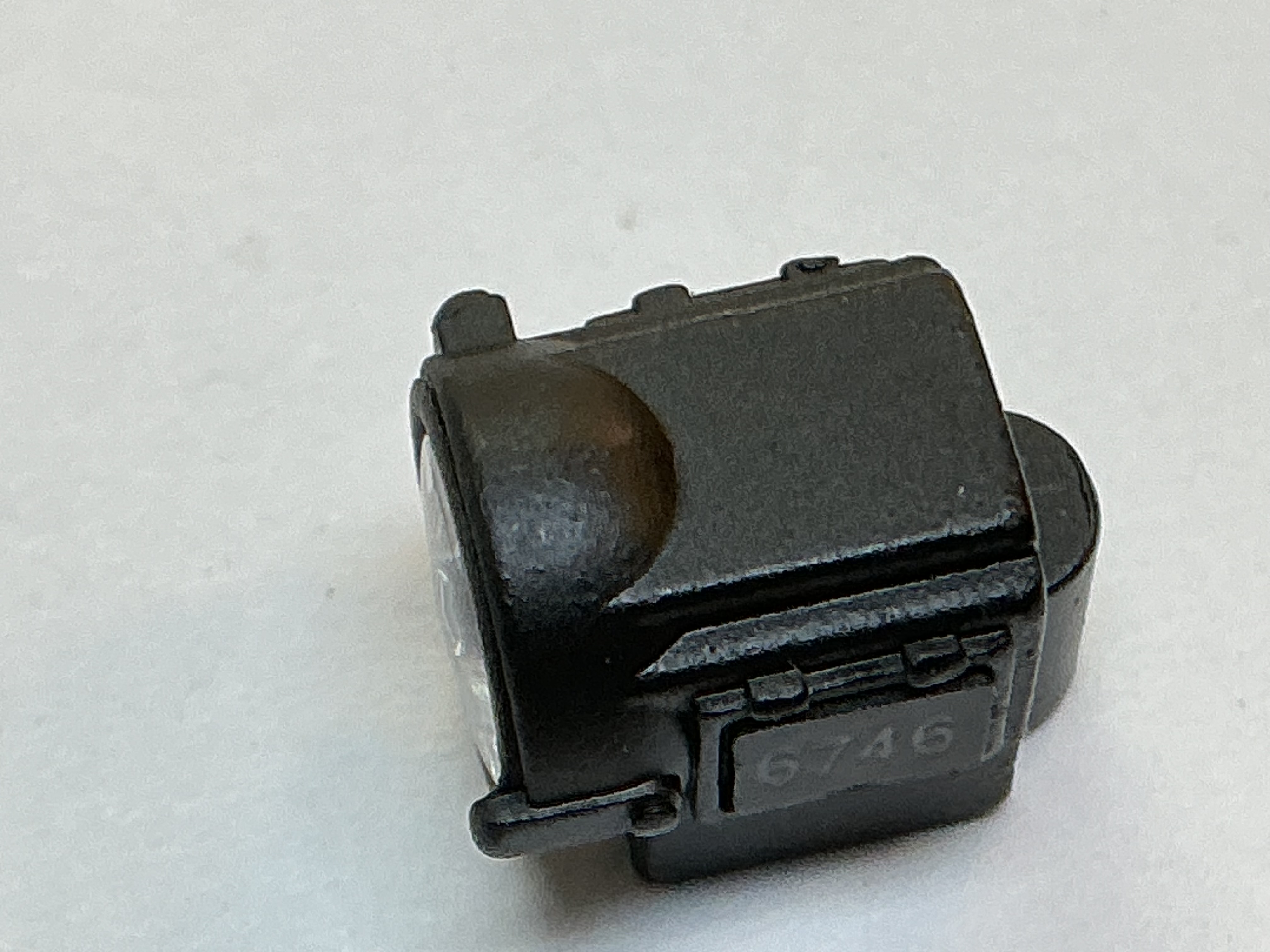 HEADLIGHT HOUSING / W/LENS & NUMBER BOARDS / #6746 / PREMIER EP-3