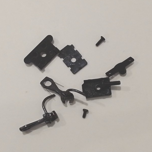 COUPLER / HO SCALE / MCHENRY / PAIR / W/SHIM, SCREWS  & MOUNTING BRACKET / HO SCALE GS-6 4-8-4