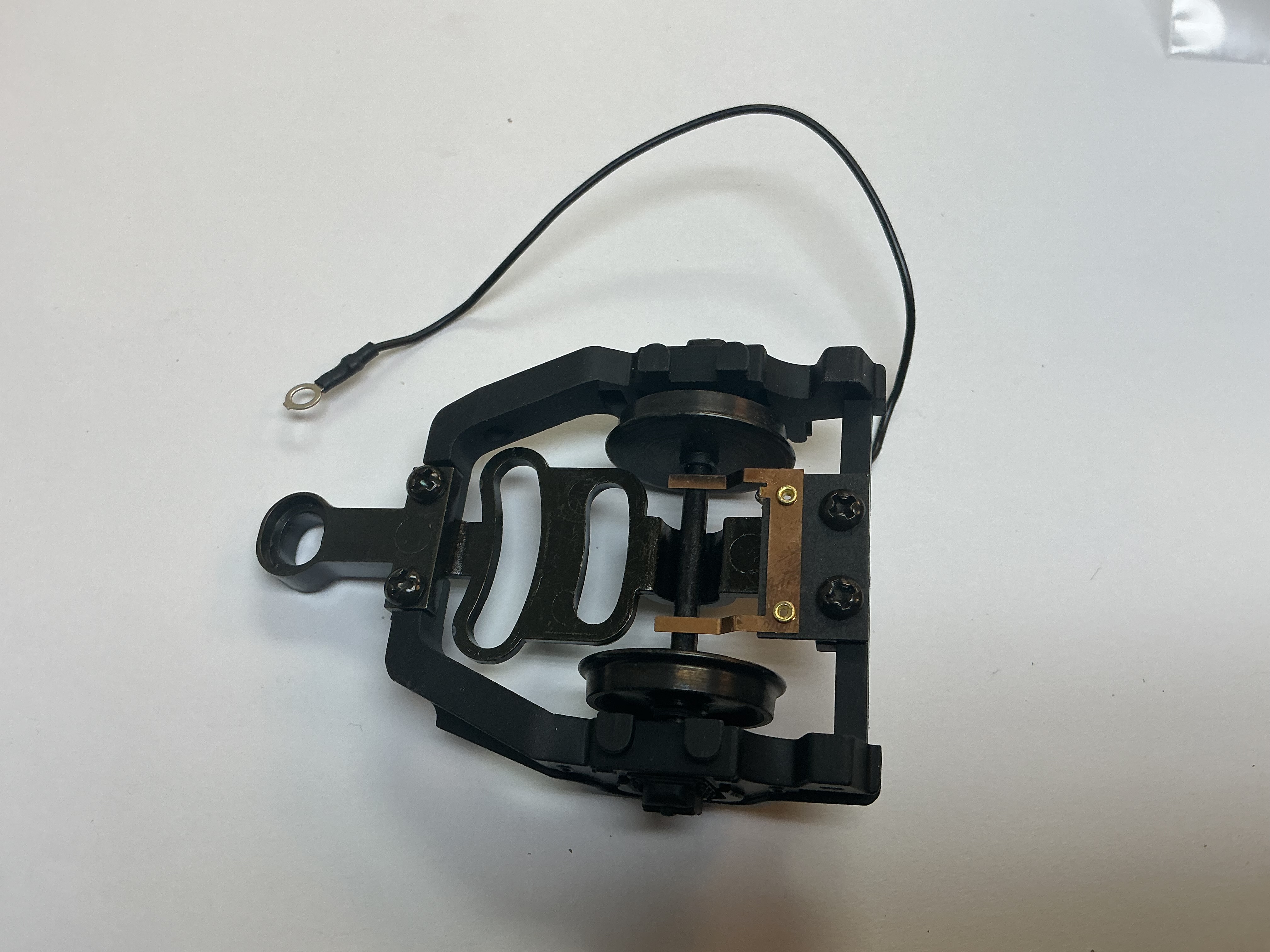 2-WHEEL TRAILING TRUCK / W/AXLE CONTACT / 2-RAIL / PREMIER L-1 MIKADO 2-8-2