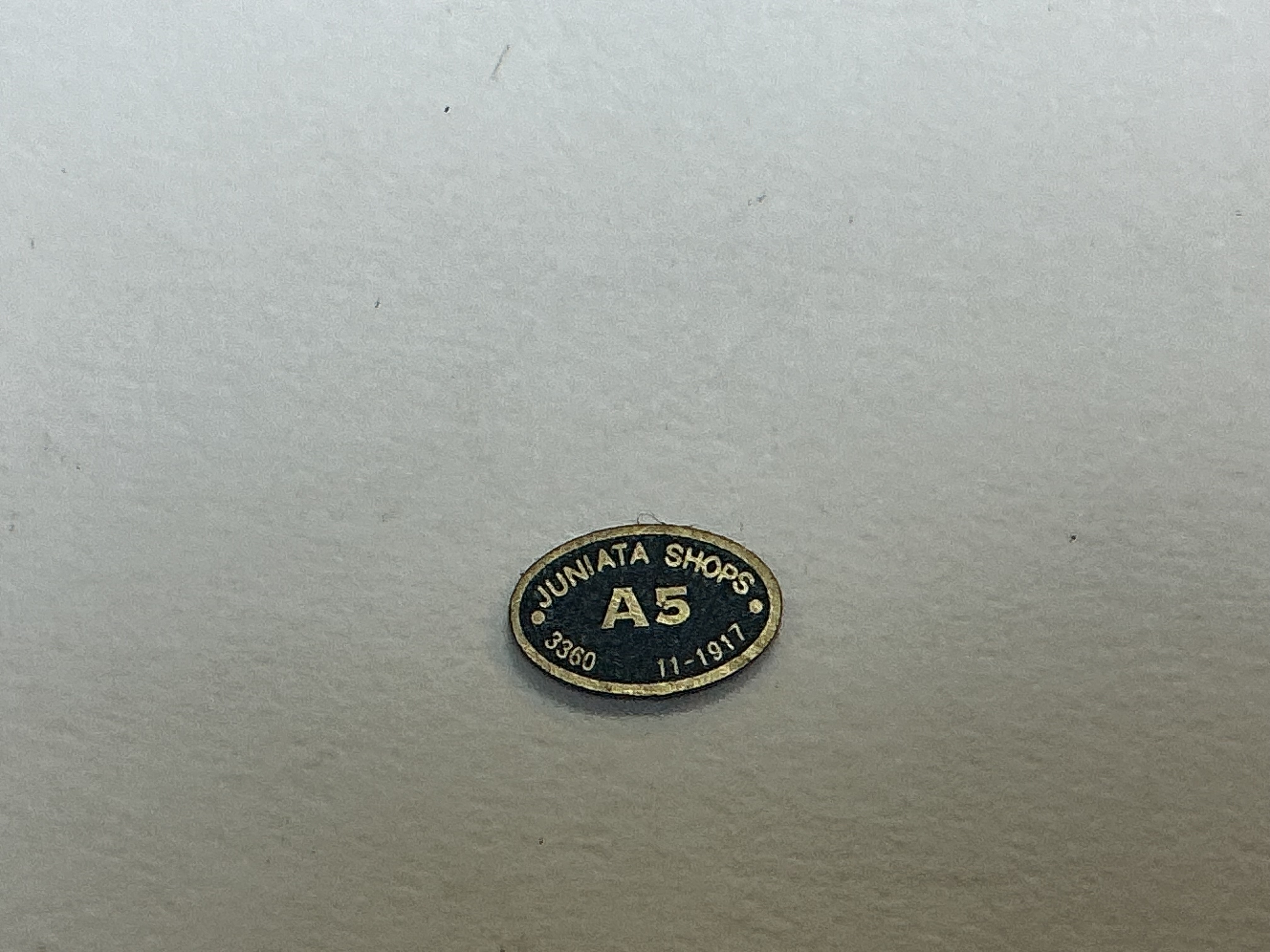 BUILDER PLATE / OVAL / JUNIATA SHOPS / A-5 / PREMIER A-5 SWITCHER 0-4-0