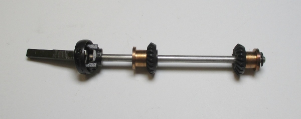 DRIVE SHAFT / W/TWO BEARINGS / W/UNIVERSAL & LONG MALE SLIP JOINT / REAR TRUCK / PREMIER CLIMAX