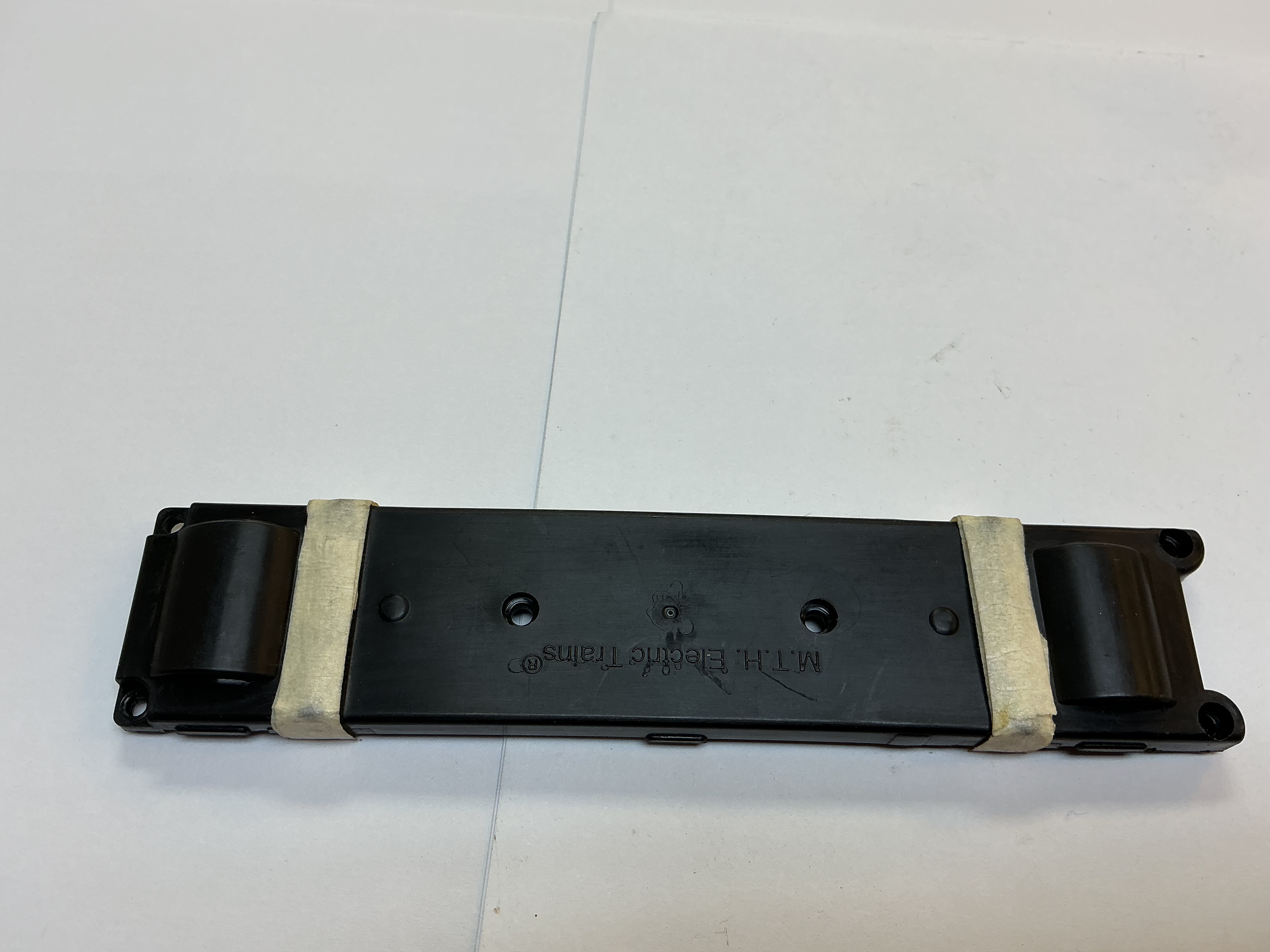 BOTTOM PLATE / W/BRUSH PICK UPS / EARLY STYLE HORIZONTAL MOTOR / 4-WHEEL TRUCK / RAILKING ONE GAUGE F-3 & F-7