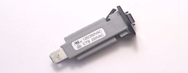 CIRCUIT BREAKER / 6A / RESETTABLE / Z-1000