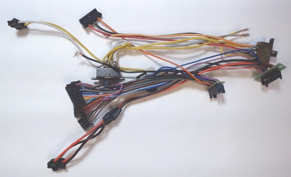 Wire Harness / 12-POSITION / PS2 3V / TENDER CHASSIS / PREMIER 0-8-0