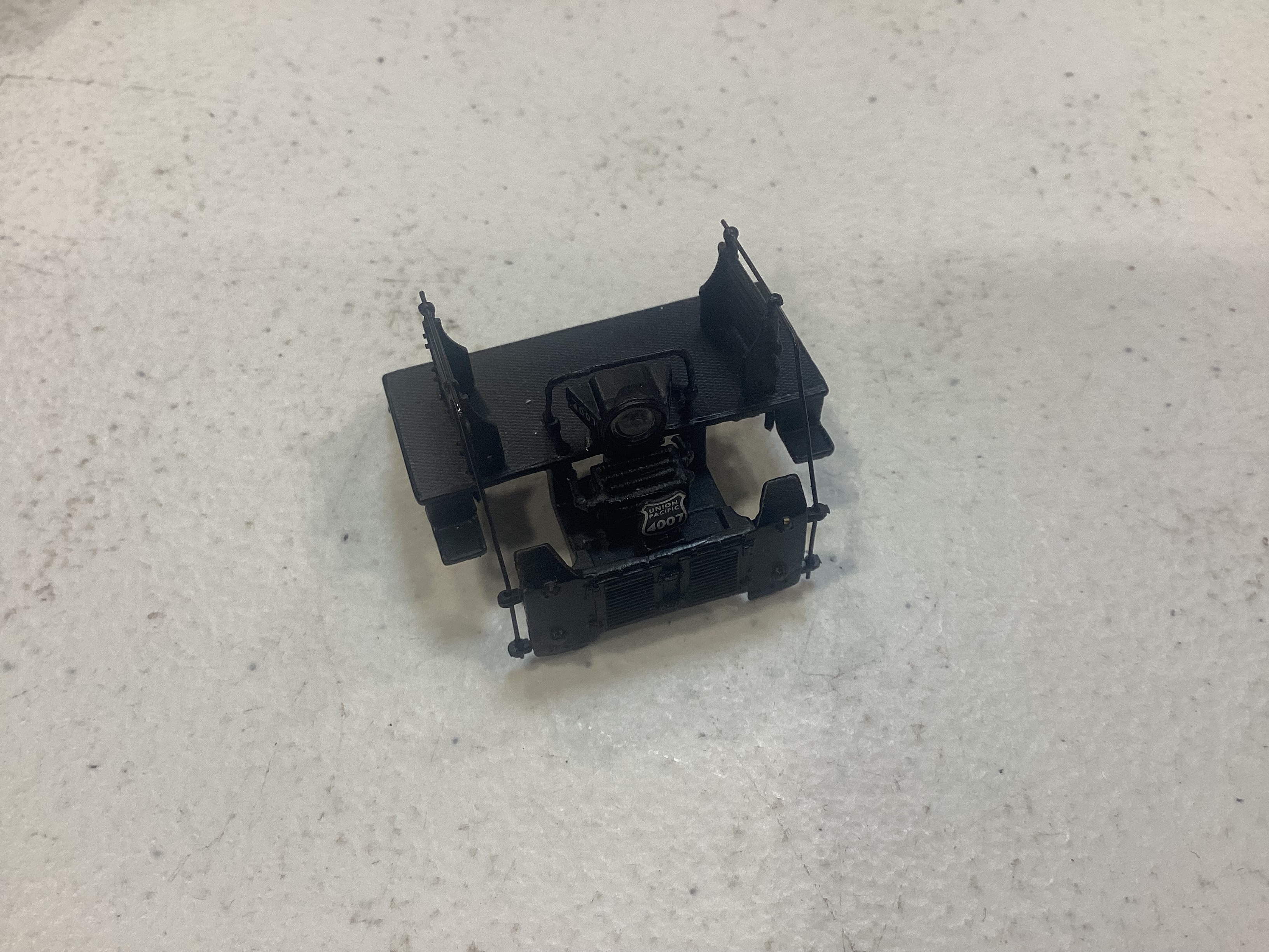 PILOT / DECK ASSEMBLY / BLACK / #4005 / HO SCALE BIG BOY 4-8-8-4