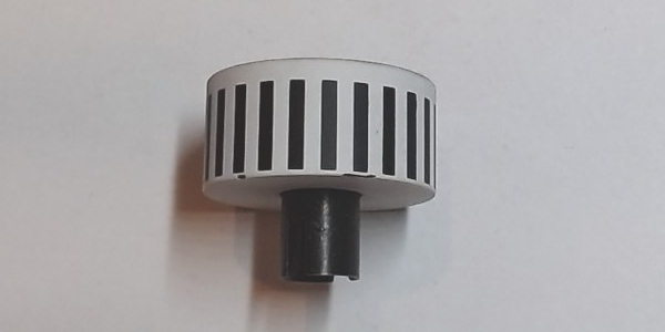 FLYWHEEL / W/DOG BONE COUPLING / 26.85mm D x 13mm THICK / STRIPED / PREMIER P-47 PACIFIC 4-6-2