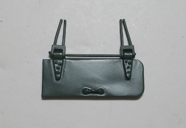 WATER HATCH / CENTER ONLY / TENDER DECK / W/HINGES / GREEN / PREMIER GREENBRIER 4-8-4