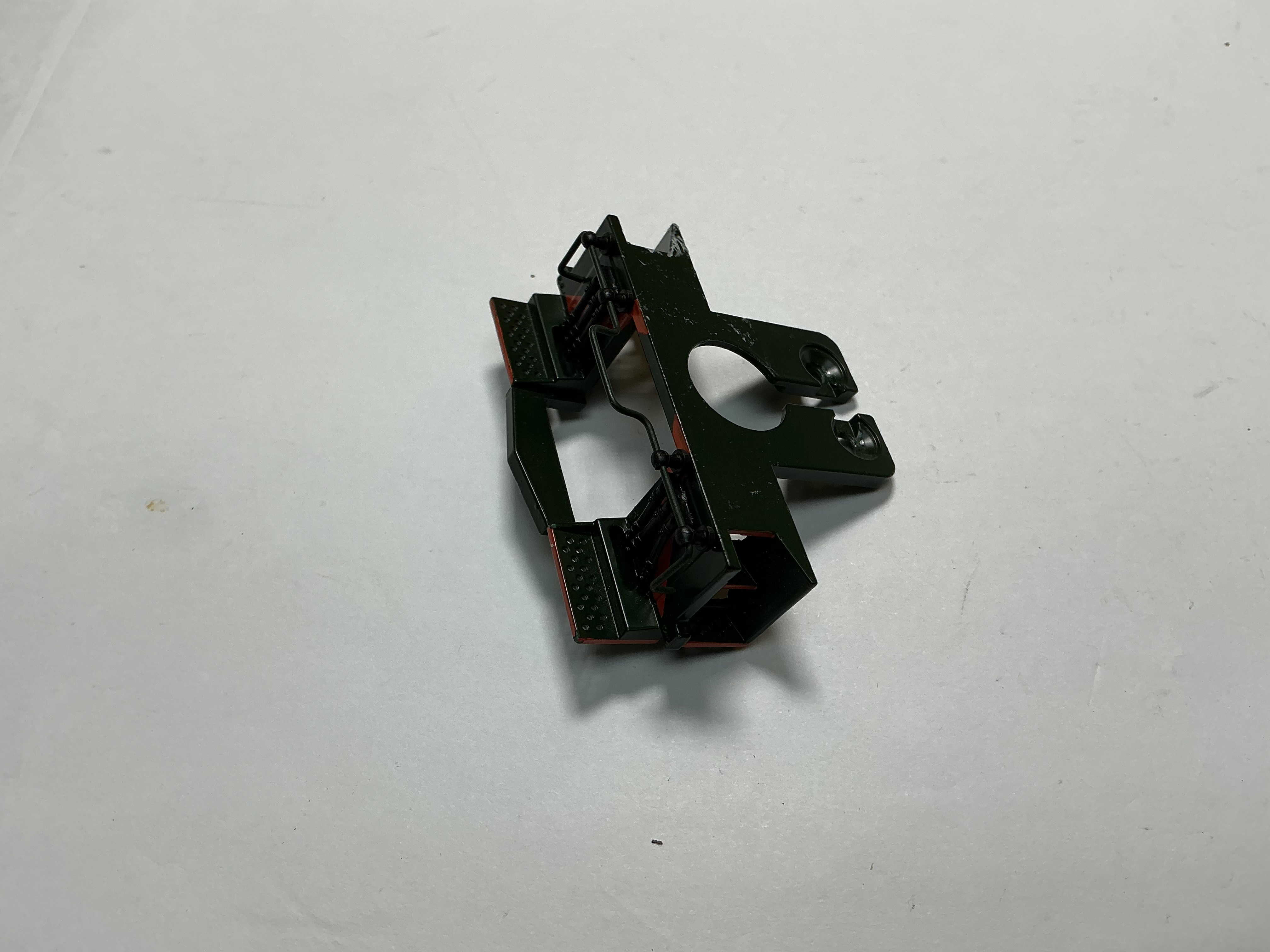 PILOT / 2 HOLE / GREEN W/ORANGE STRIPES / W/CUT LEVER & BRAKE HOSES / PREMIER SD24