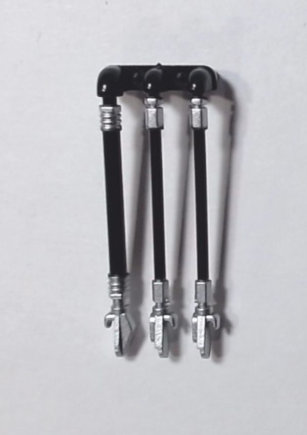 BRAKE AIR LINE / BLACK / 3 HOSE / LH FRONT / RAILKING ONE GAUGE SD70ACE