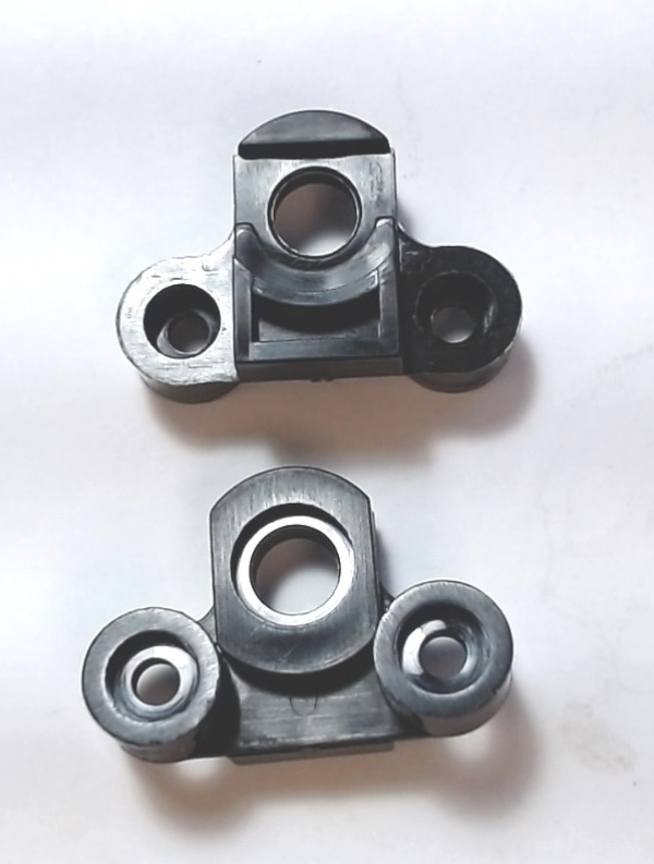 BRACKET / COUPLER MOUNTING / RAILKING ONE GAUGE F-3 / RAILKING ONE GAUGE F-7