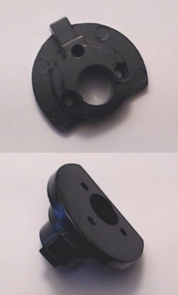 MOTOR MOUNT / DIESEL / 31.75mm W x 28.1mm L x 16.7mm / RAILKING F-3, F40PH, 4-WHEEL TRUCKS